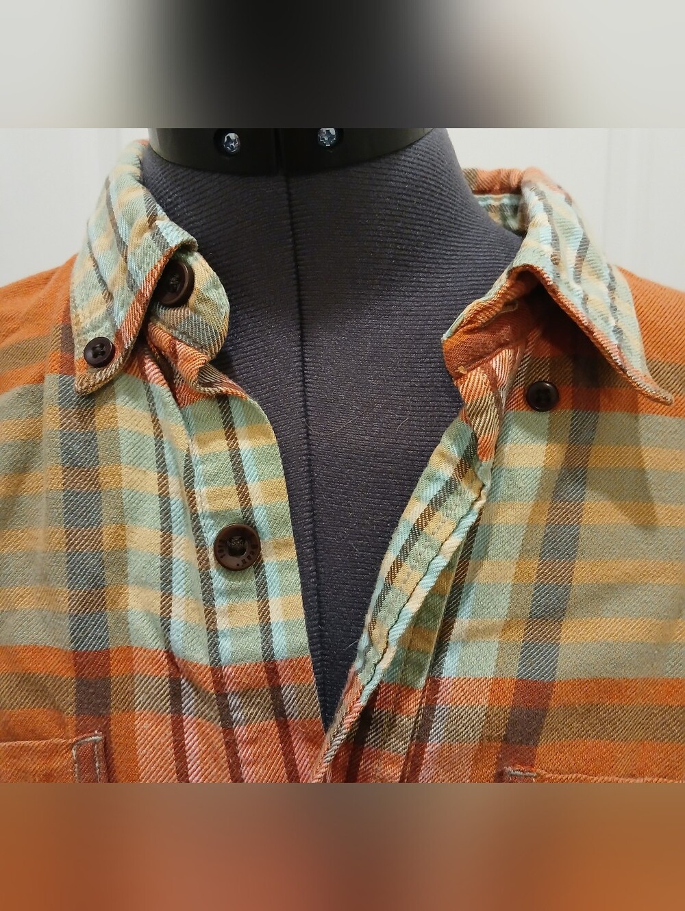Men's L.L. Bean Plsid Button Down Long Sleeve Orange & Blue Shirt - Picture 9 of 15